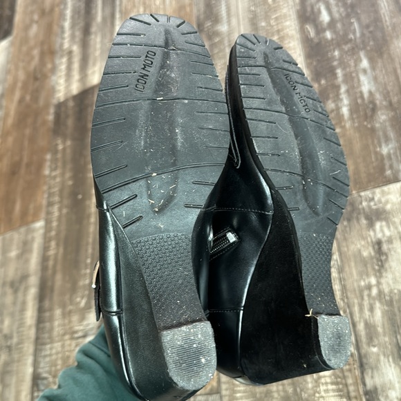 ICON Hella Leather Boots - Picture 6 of 8